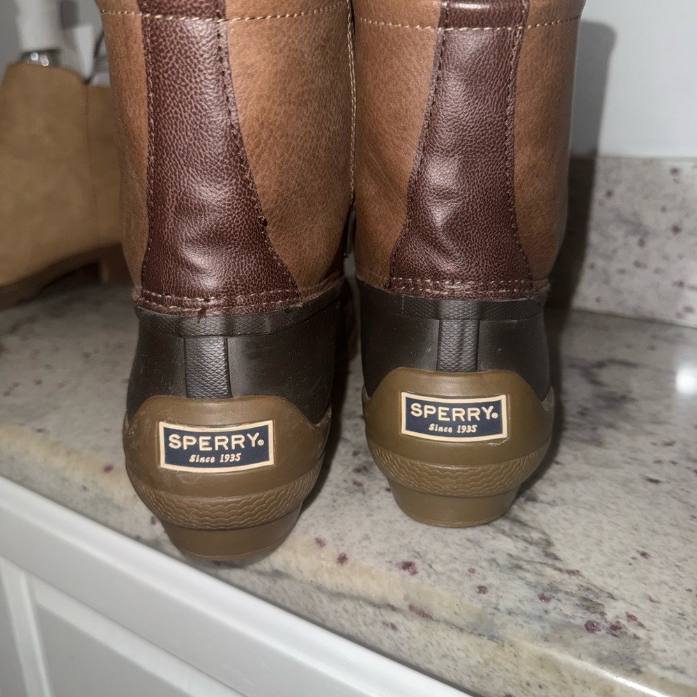 Sperry Women's Brown Winter Duck Boots - Picture 3 of 7